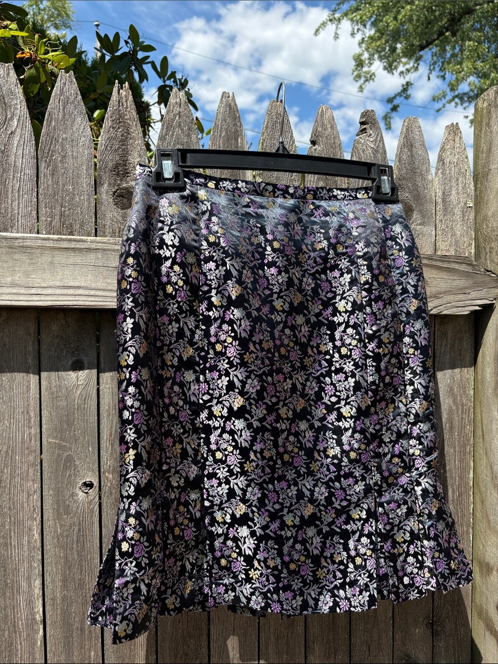 I.C.E. Size 4 skirt. NWOT!!